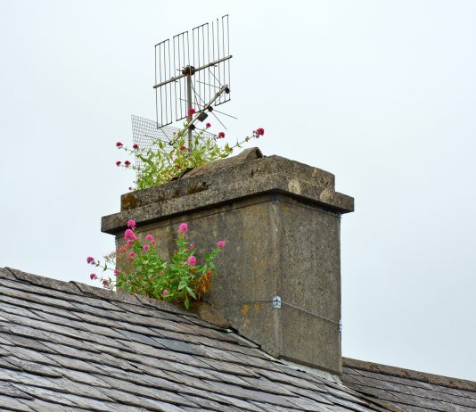 איך לשמור על מנדף תעשייתי נקי לאורך זמן?