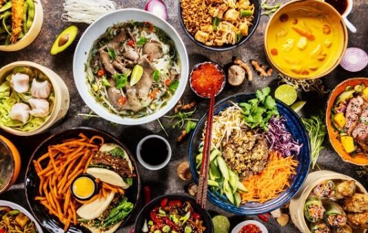 גלה את העולם הטעים של דגים מיובשים, סרוולט וביצי קוויאר